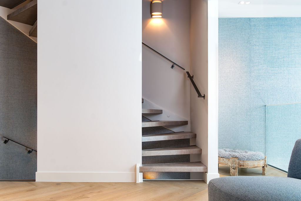 Stairz traprenovatie — Hellevoetsluis